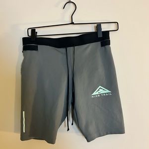Nike Trail Half Tights size small